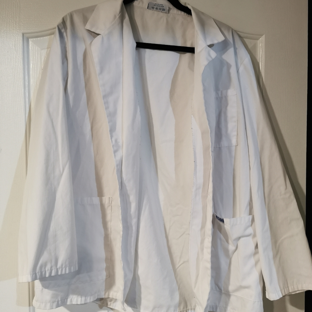 Lab coat - Picture 1 of 2